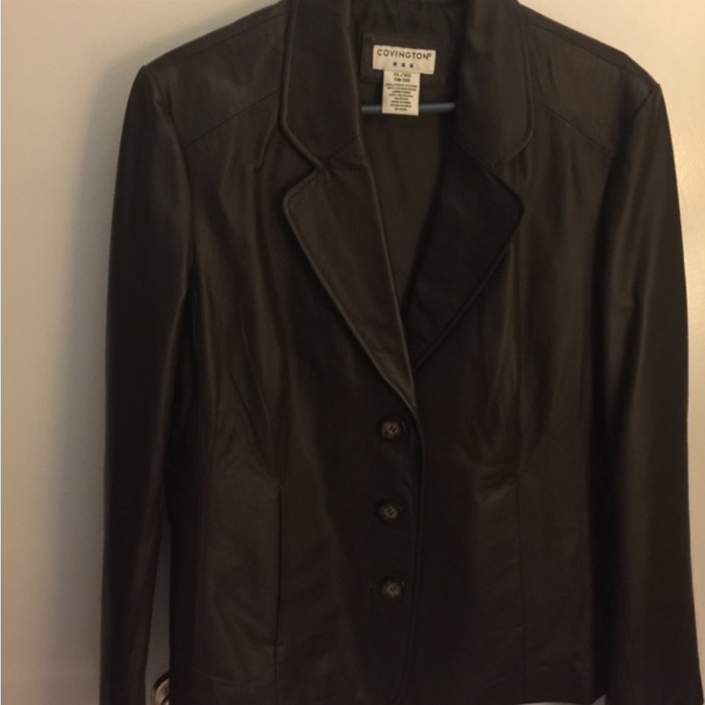 Women’s Leather Blazer Jacket, excellent condition